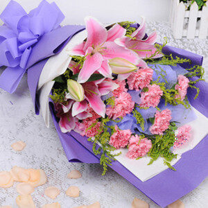 Pink roses and lily bouquet for flower delivery hangzhou china anniversary